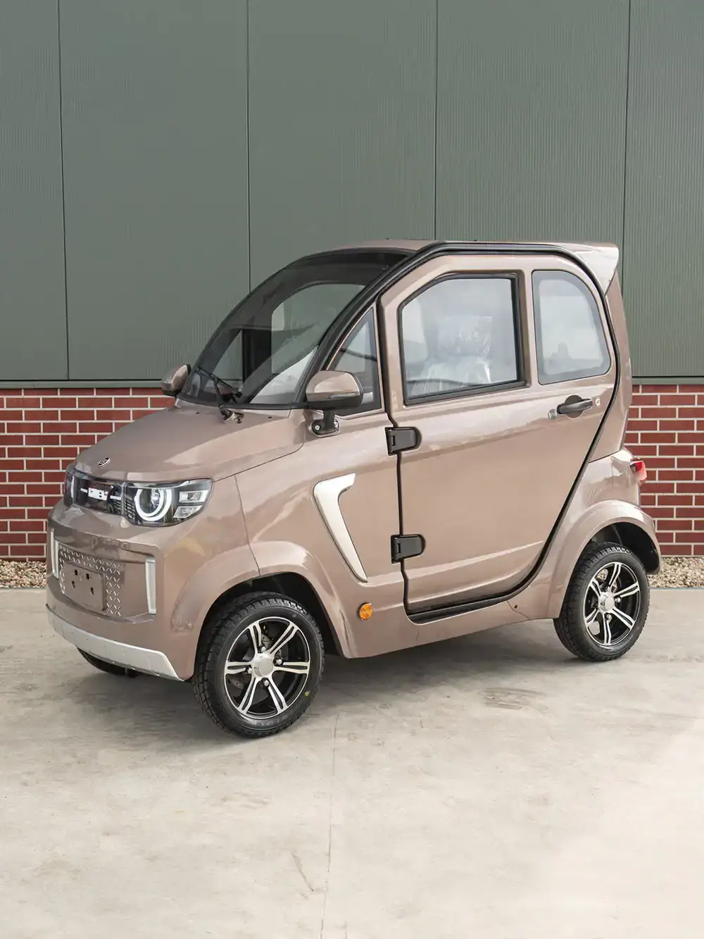 TTZ Electric invalidevoertuig2.0-Bruin